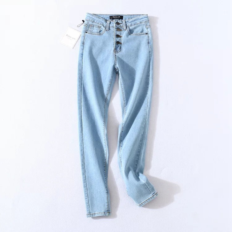 Vintage Chic Jeans - Four button high-rise jeans