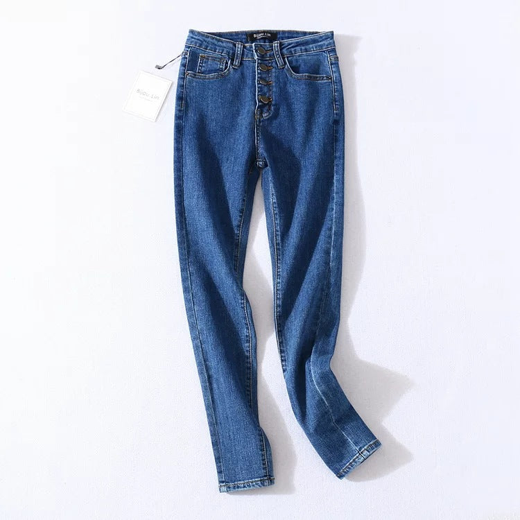 Vintage Chic Jeans - Four button high-rise jeans